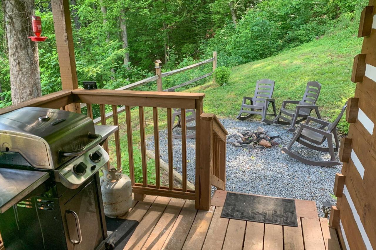 Cozy Cabin With Hot Tub And Smoky Mountain Views! Villa Bryson City Kültér fotó