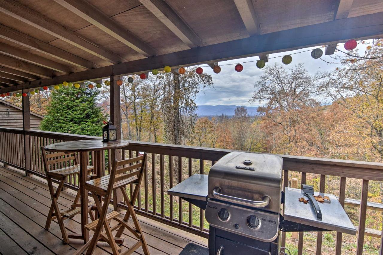 Cozy Cabin With Hot Tub And Smoky Mountain Views! Villa Bryson City Kültér fotó