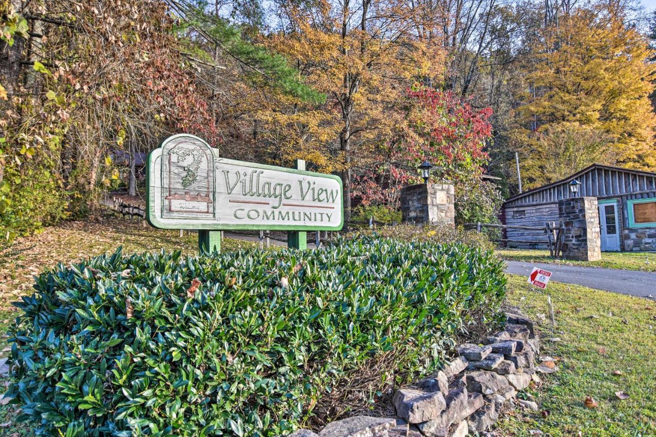 Cozy Cabin With Hot Tub And Smoky Mountain Views! Villa Bryson City Kültér fotó